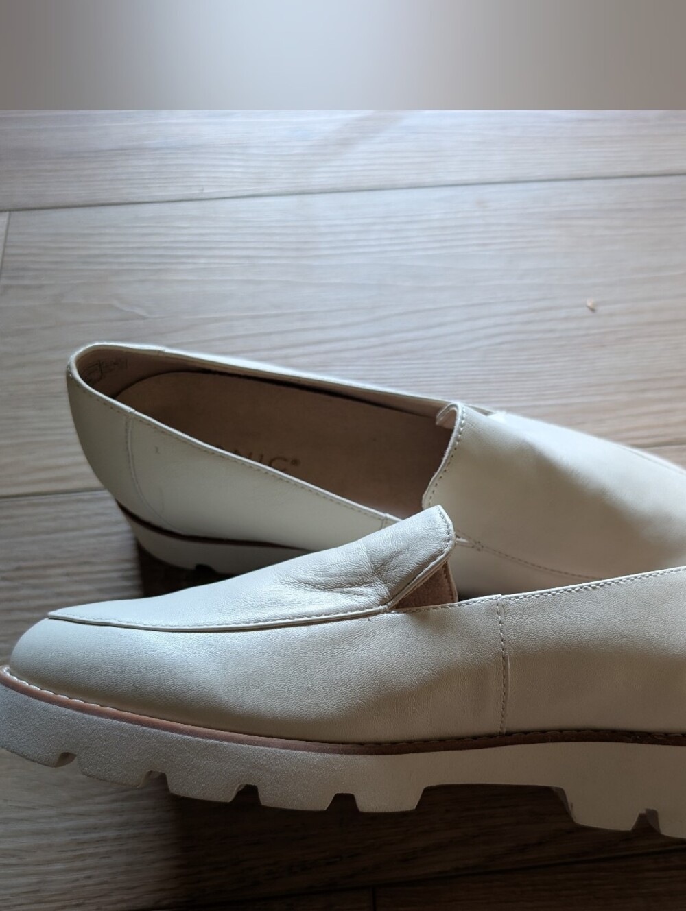 Vionic Kensley Cream Nappa Loafers - Picture 6 of 6